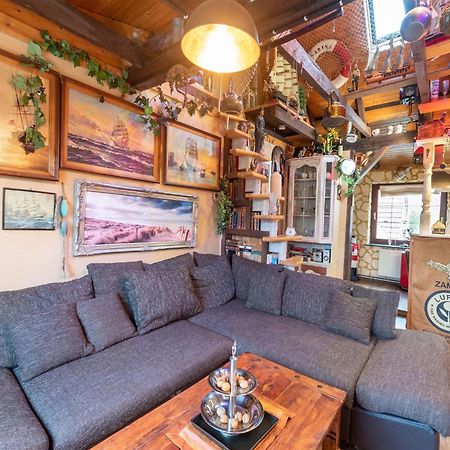 Comfortable Apartment In Wismar Mecklenburg With Fireplace Екстер'єр фото