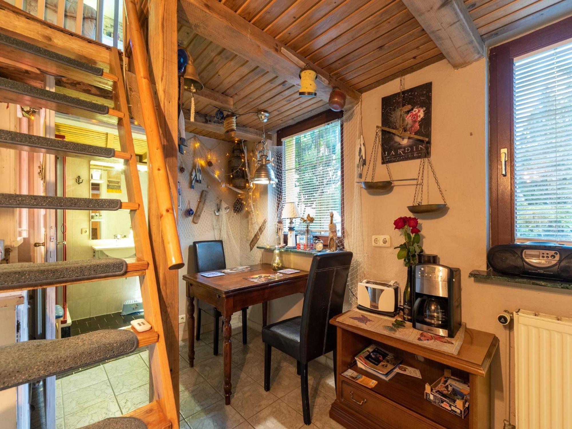 Comfortable Apartment In Wismar Mecklenburg With Fireplace Екстер'єр фото